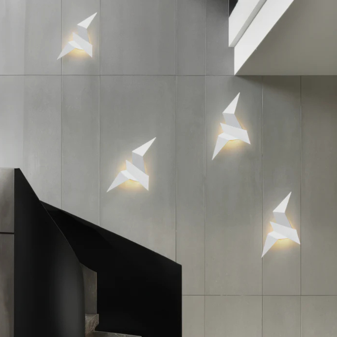 Artistic LED Wall Light for Elegant Interiors - Image 4