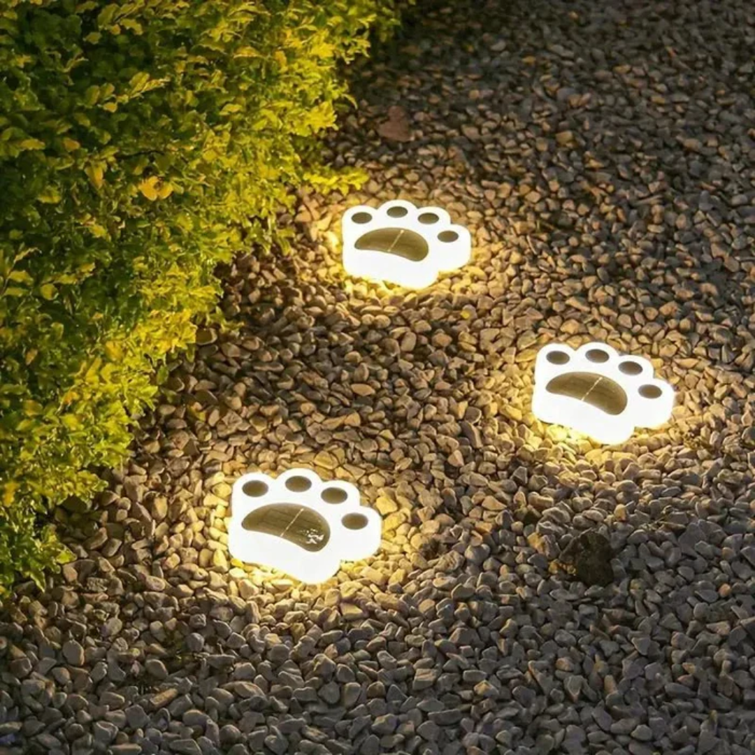 Charming Solar Garden Light for Pathways - Image 3