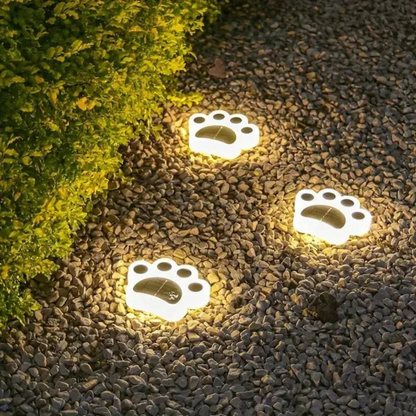 Charming Solar Garden Light for Pathways - Image 3